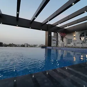 Hotel Rockland Hotel, C.r Park, New Delhi